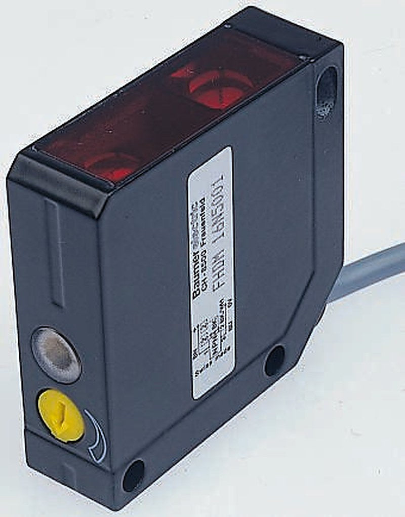 Baumer Retroreflective Photoelectric Sensor, Block Sensor