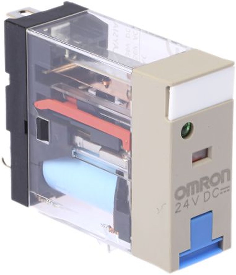 Omron Panel Non-Latching Relay, 24V dc Coil, 10A Switching Current, SPDT