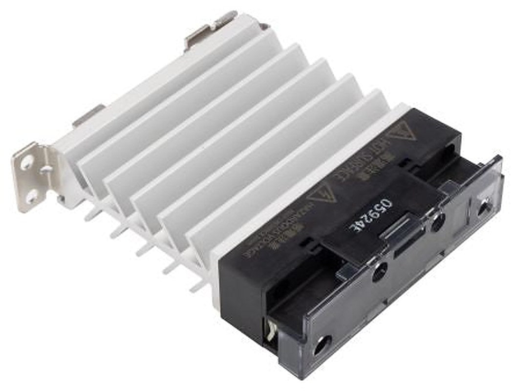 Omron G3PJ Series Solid State Relay, 15 A Load, DIN Rail Mount, 528 V ac Load, 24V dc Control
