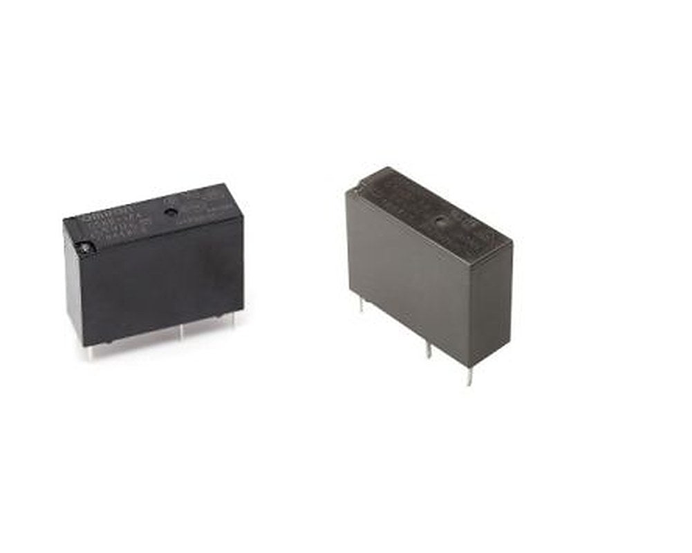 Omron PCB Relay, 12V dc Coil, 5A Switching Current, SPST