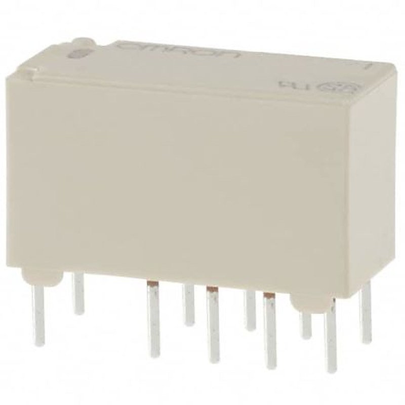 Omron Surface Mount Relay, 24V dc Coil, 2A, DPDT