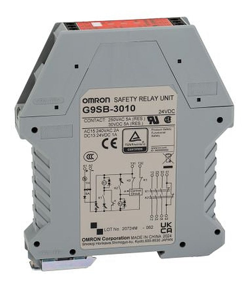 Omron G9SB, 24V dc Safety Relay, 3 Safety Contacts, 1