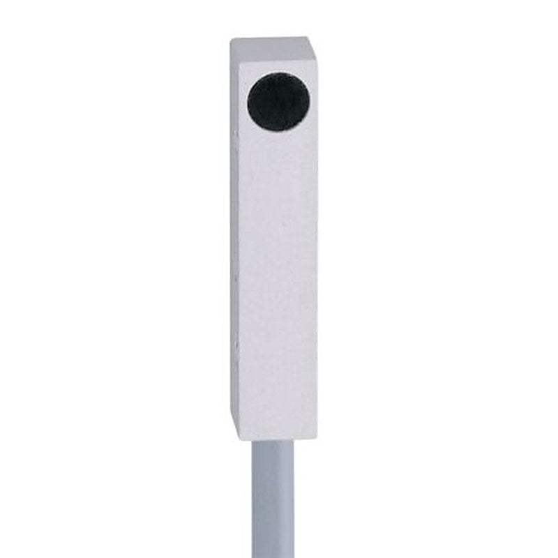 ifm electronic IL5022 Rectangular Inductive Proximity Sensor PNP IL 30V dc 0.8 mm 30 V dc 100mA