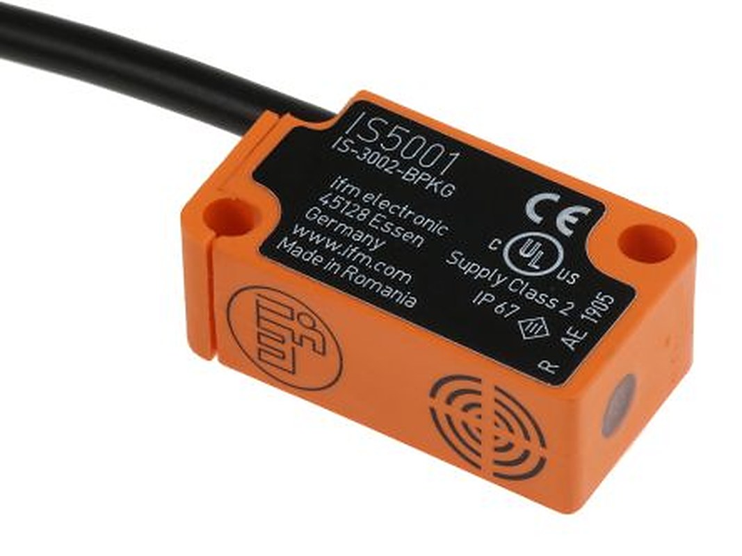 ifm electronic IS5001 Block Inductive Proximity Sensor PNP 36V 2 mm 36 V dc 200mA