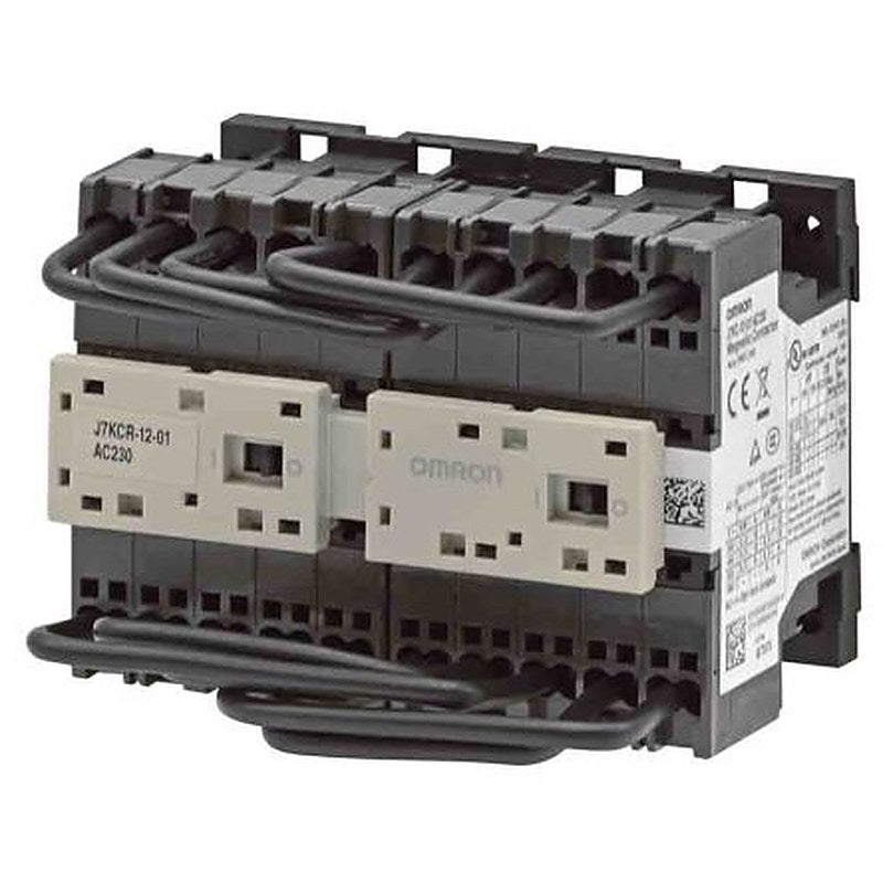 Omron J7KC Contactor, 24V dc Coil, 3-Pole, 2 A, 2.4 W 24V dc, 3 NO