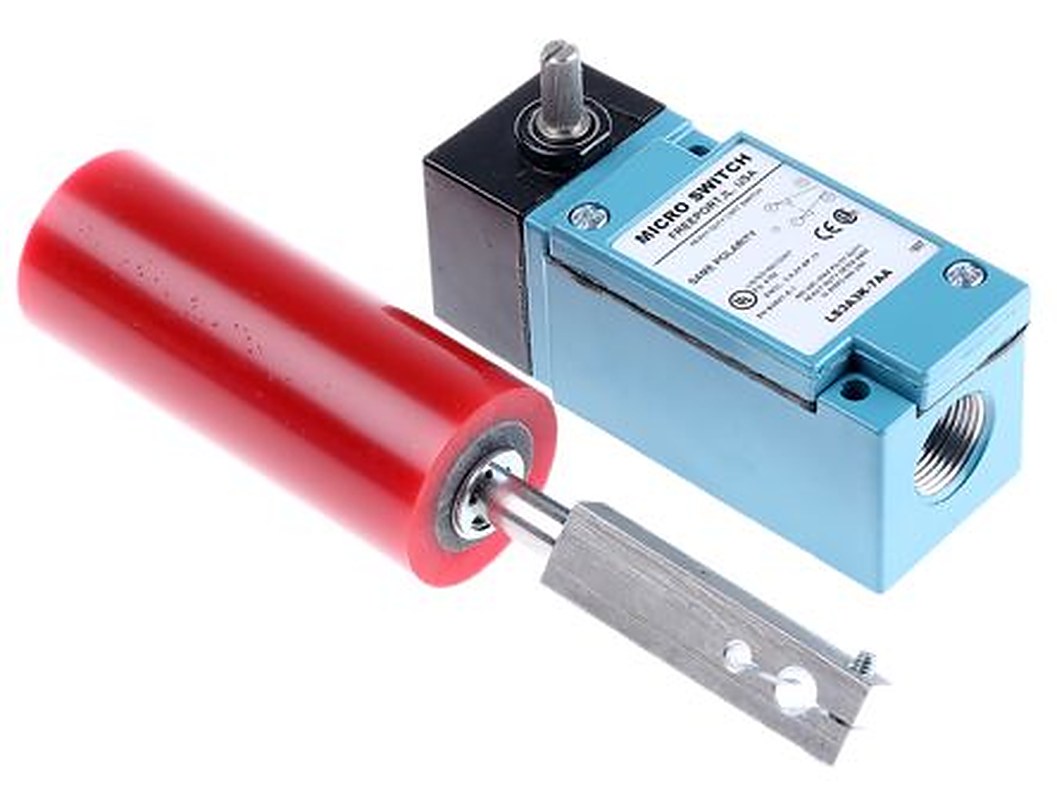 Honeywell HDLS Series Roller Lever Limit Switch, SPDT, IP67, Die Cast Zinc Epoxy Coated Housing, 240V ac, 10A