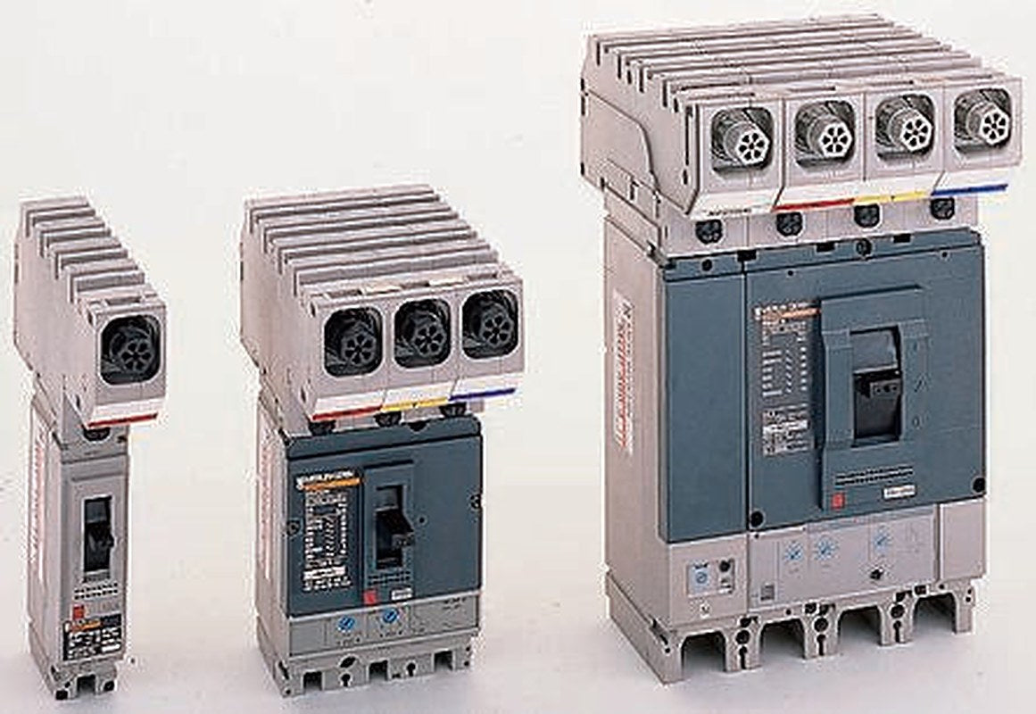 Schneider Electric, PowerPact4, MGP Molded Case Circuit Breaker 1-Pole 100A, Breaking Capacity 25 kA, Panel