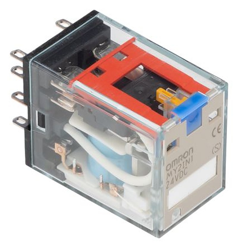 Omron Power Relay, 24V dc Coil, 10A Switching Current, DPDT