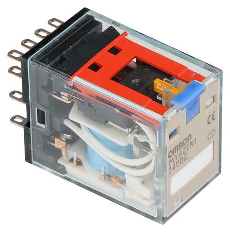 Omron Flange Non-Latching Relay, 24V Coil, 5A Switching Current, 4PDT