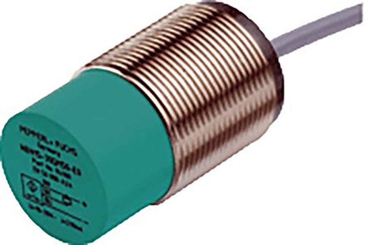 Pepperl + Fuchs NBN25-30GM50-E2 Threaded Barrel Inductive Proximity Sensor, M30 x 1.5 PNP NBN25-30GM50-E2 36V 25 mm 36 V