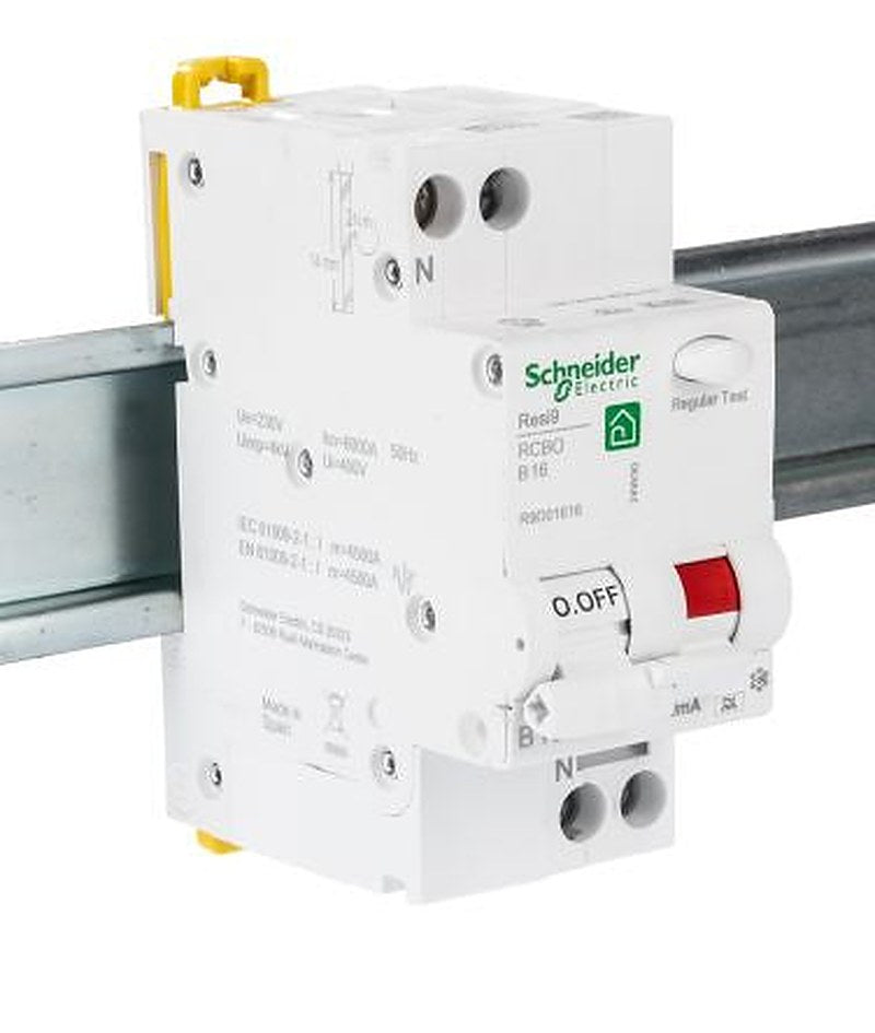 Schneider Electric Residual Current Circuit Breaker with Overload Protection, 16A Current Rating, 1-Pole, 30 mA Trip