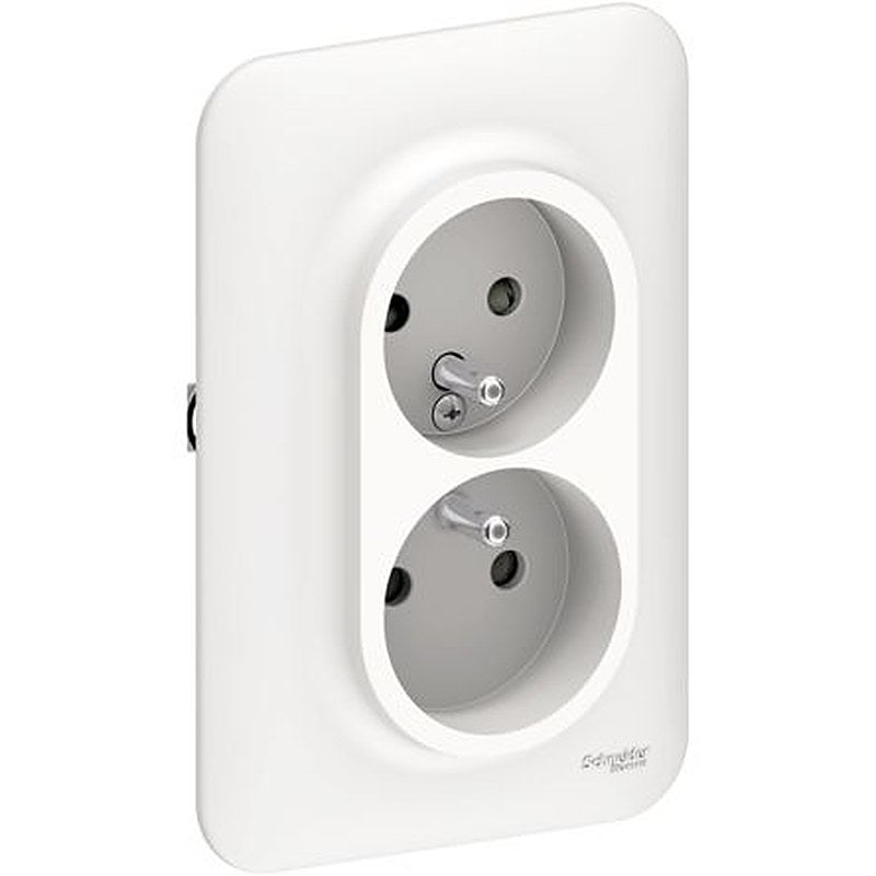 Schneider Electric Ovalis White Plug Socket, 16A, French 2P