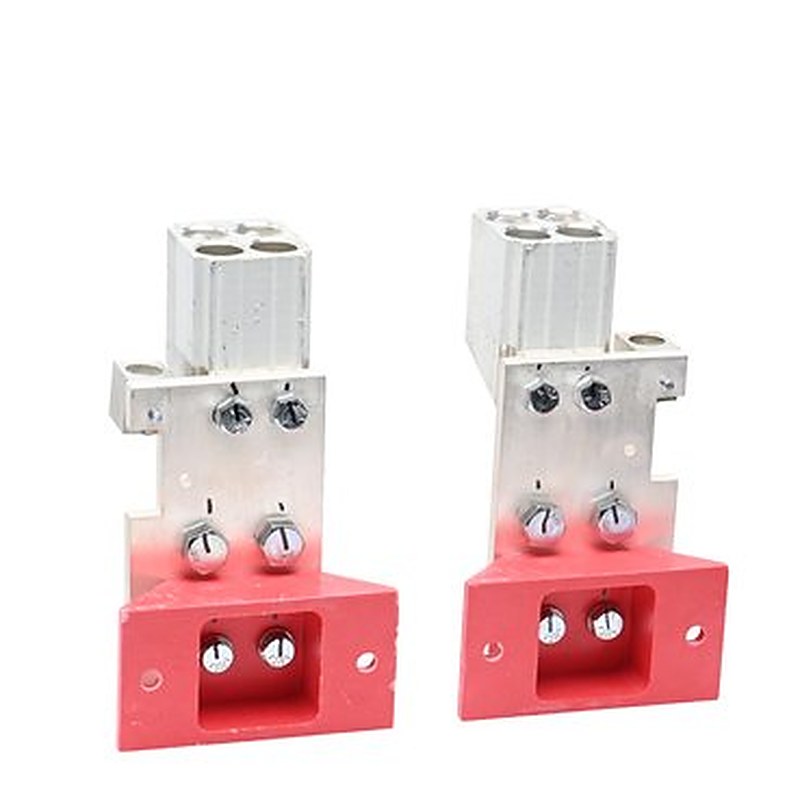 Circuit breaker accessory, PowerPacT M/P, enclosure, neutral kit for current transformer, 3/0 to 500kcmil (Circuit breaker accessory PowerPacT M/P) is a Schneider Electric product. Designed for reliable performance and long service life. Available across Iraq — contact us for pricing and delivery options.