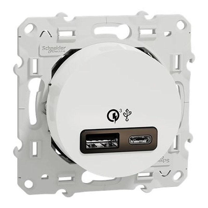 Schneider Electric Odace 2011 White Plug Socket, 2.4A Indoor, USB Type C, USB Type A
