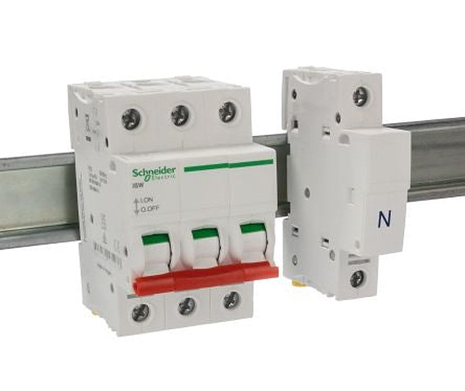 Schneider Electric 3-Pole DIN Rail Isolator Switch -, IP20, 125A