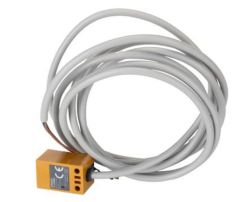 Omron TL-Q5MB1 2M Rectangular Inductive Proximity Sensor PNP TL 24V 5 mm 24 V dc 50mA