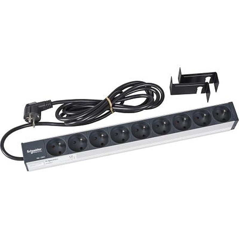 Schneider Electric 9 Socket 2P + E Extension Reel Socket Outlet, 230V