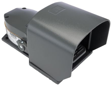 Lovato Heavy Duty Off-On-Off Foot Switch - 1 NO/1 NC Steel 10A Contact Current, 300 V ac Contact Voltage
