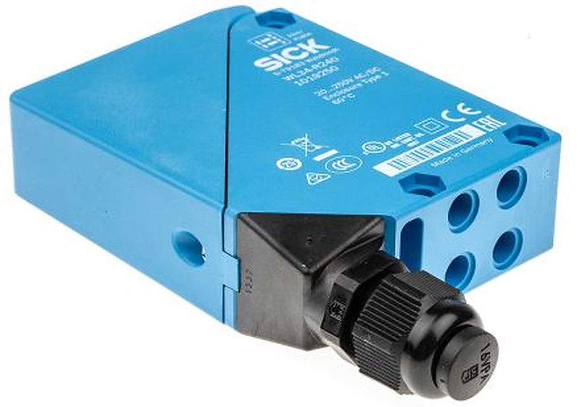 SICK Retroreflective Photoelectric Sensor, Rectangular Sensor
