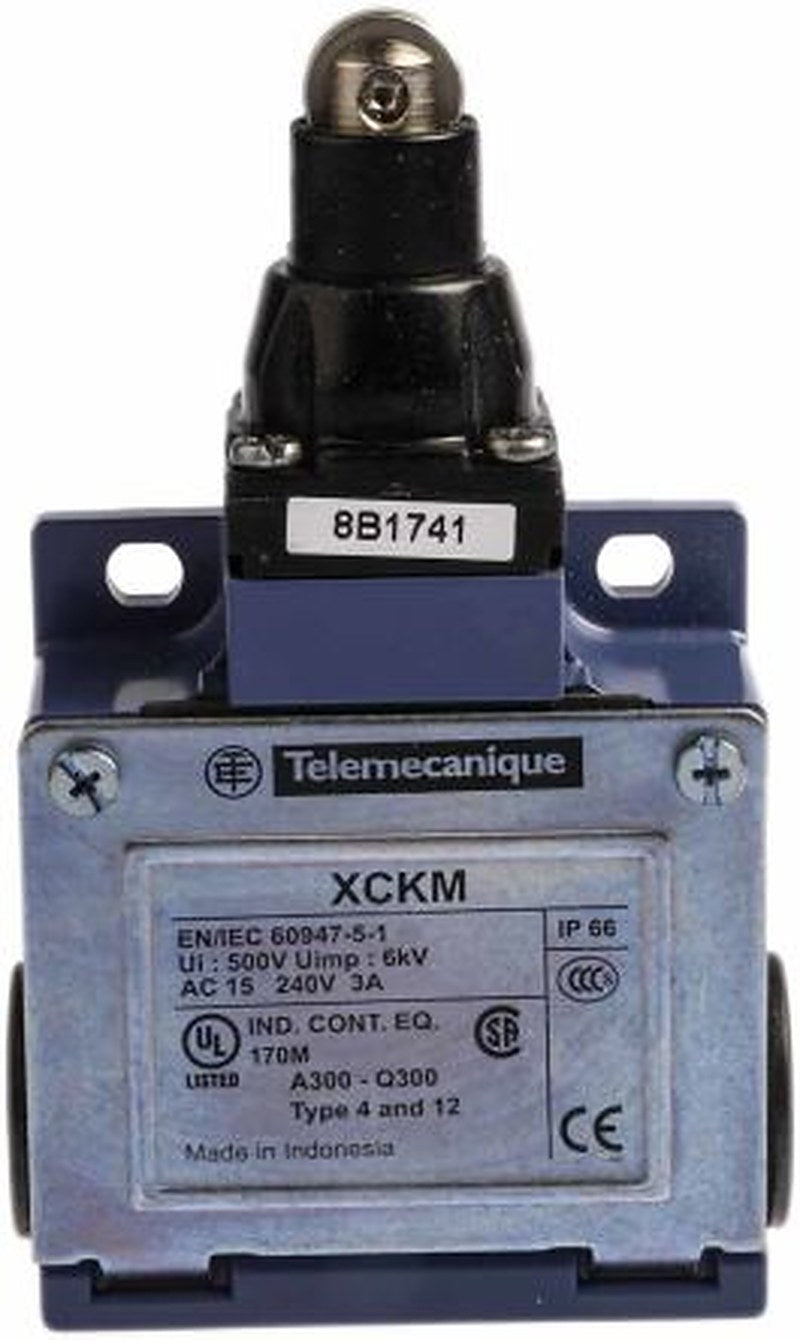 Telemecanique Sensors OsiSense XC Series Roller Plunger Limit Switch, 1 NO/1 NC, IP66, Zinc Alloy Housing, 240V ac, 3A