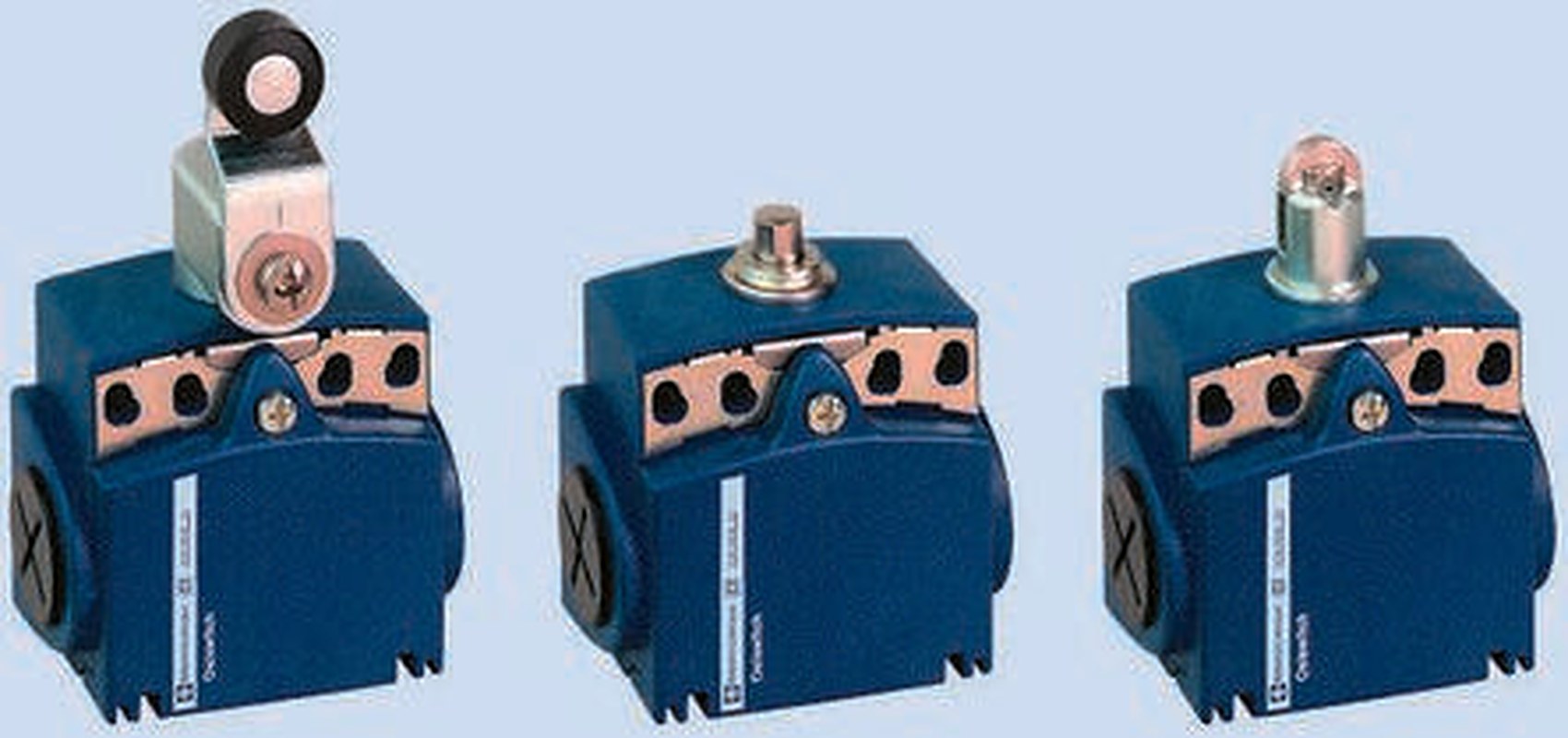 Telemecanique Sensors OsiSense XC Series Roller Lever Limit Switch, 1 NO/1 NC, IP67, IP66, Plastic Housing, 240V ac, 3A