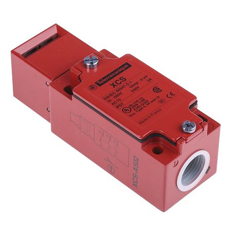Telemecanique Sensors XCSA Safety Interlock Switch, Keyed Actuator Included, Zinc Alloy, Interlock
