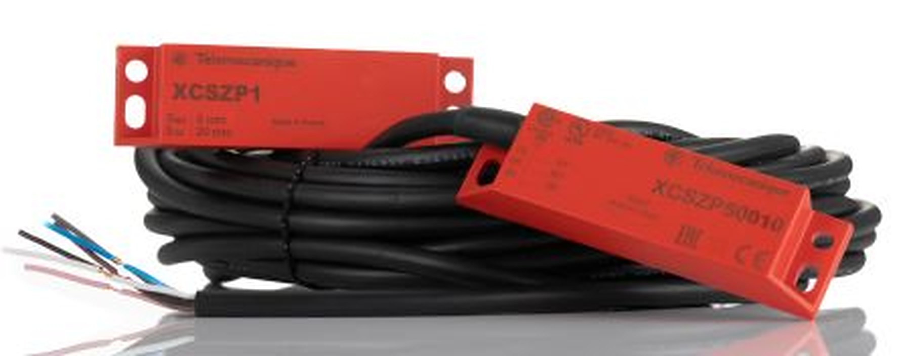 Telemecanique Sensors XCSDMP Series Magnetic Non-Contact Safety Switch, Plastic Housing, 100V dc, 2 NO/1 NC, 10 m Cable
