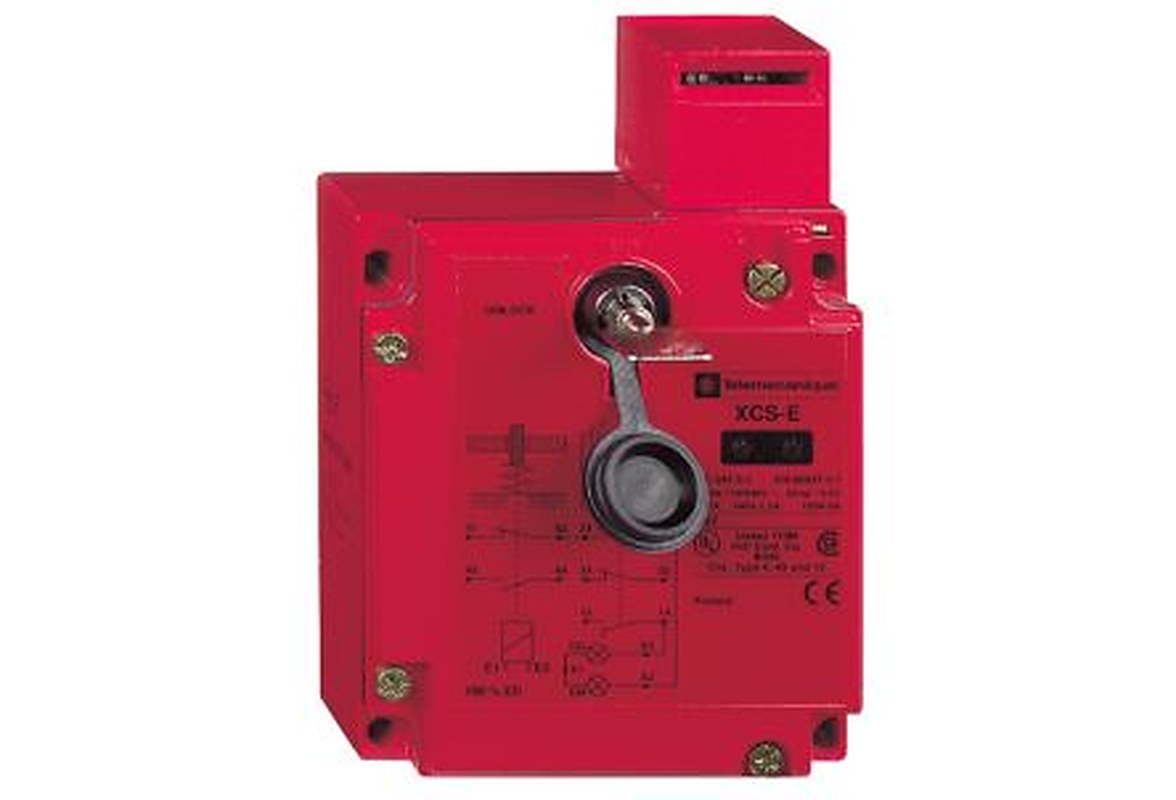 Telemecanique Sensors XCS Series Safety- Rated Interlock Switch Solenoid Interlock Switch Actuator Included