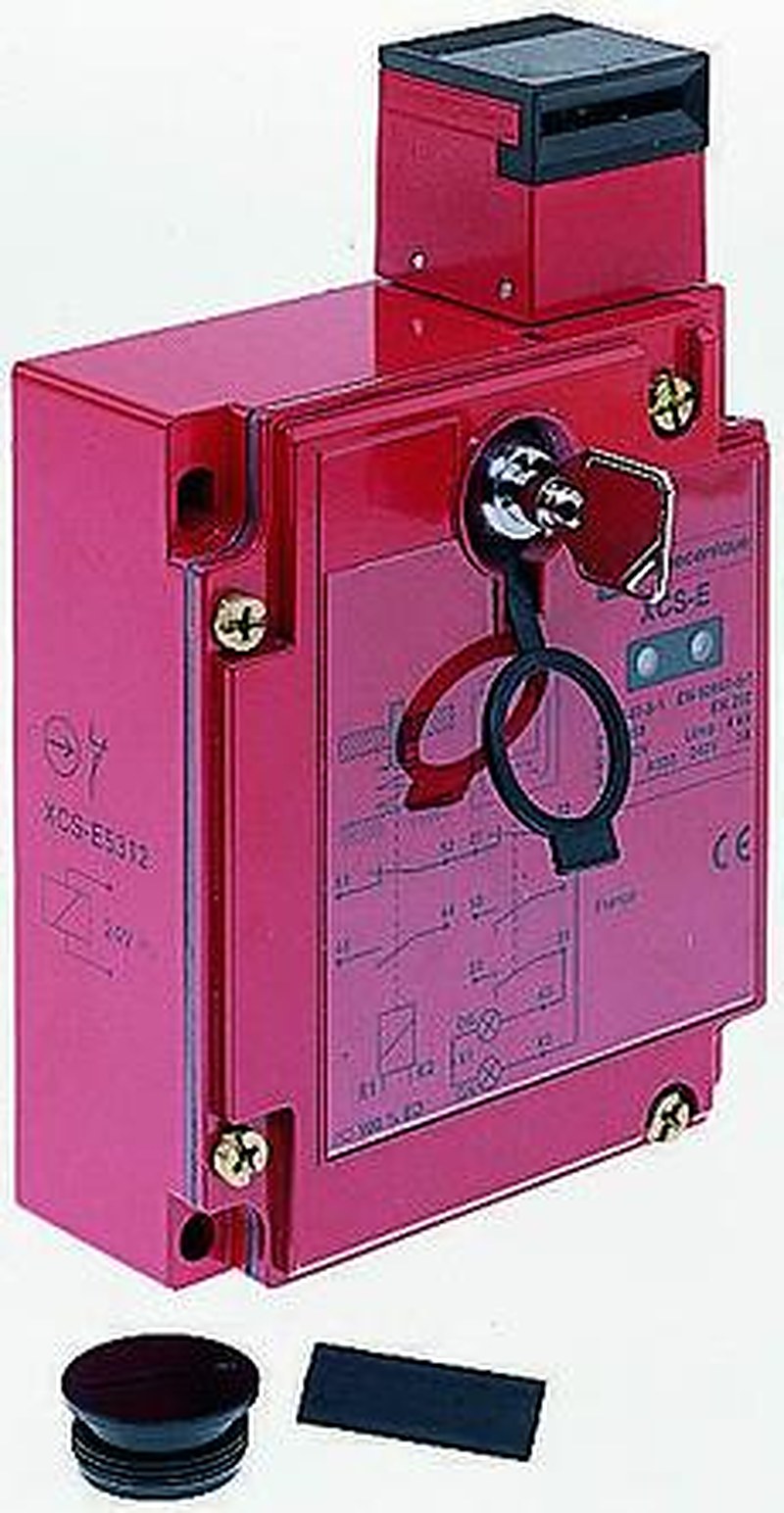 Telemecanique Sensors XCS-E Series Solenoid Interlock Switch, Power to Unlock Actuator Included