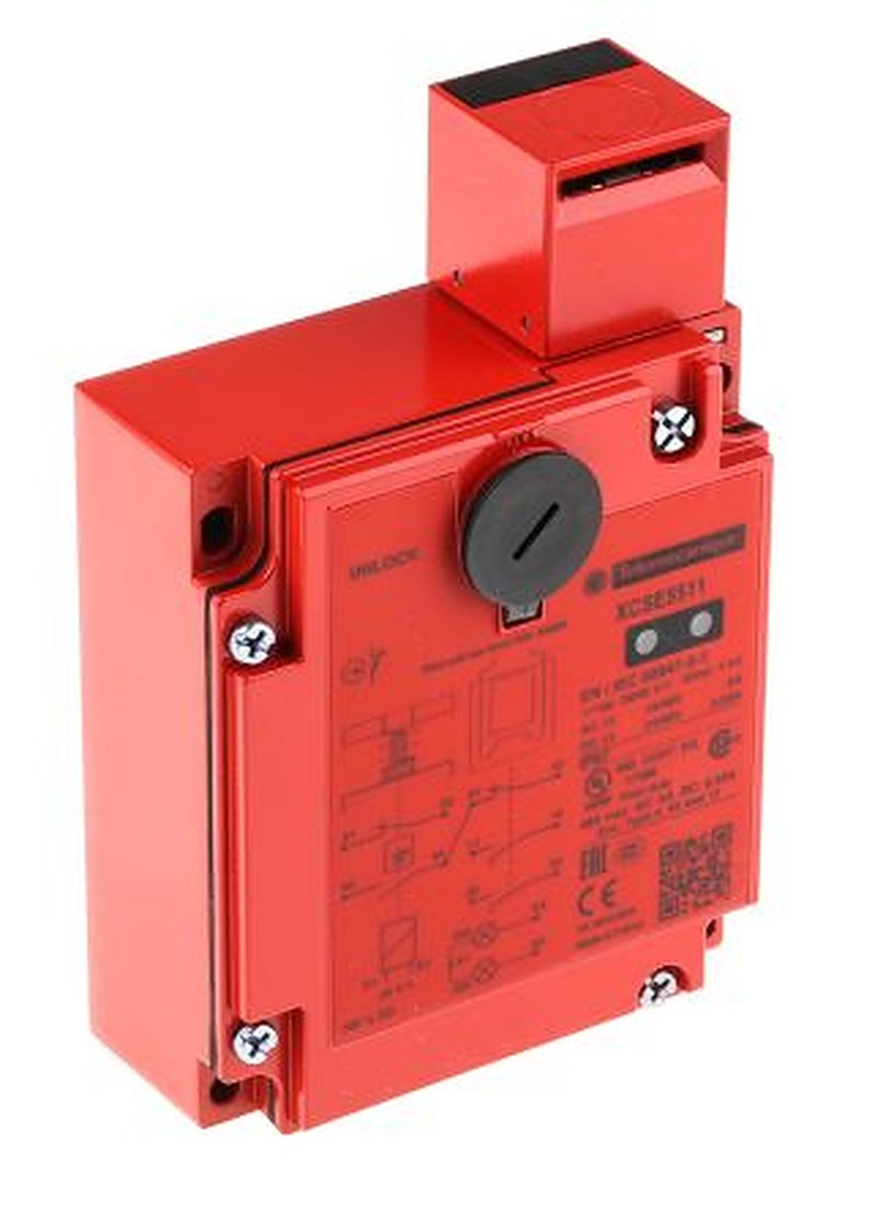 Telemecanique Sensors XCS-E Series Solenoid Interlock Switch, Power to Lock Actuator Included