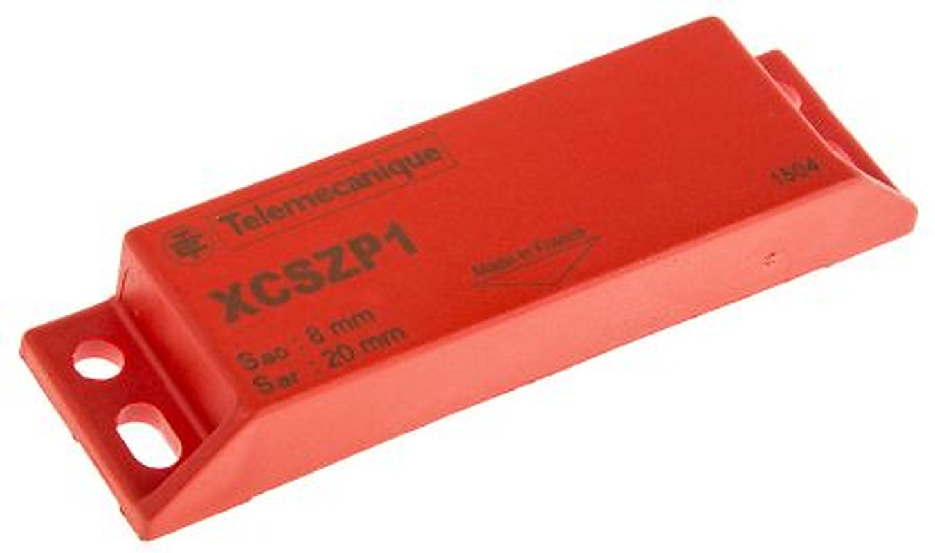 Telemecanique Sensors XCS Series Magnetic Safety Switch, Thermoplastic Housing, 24V dc, 1 NO, 1 NC, Screw