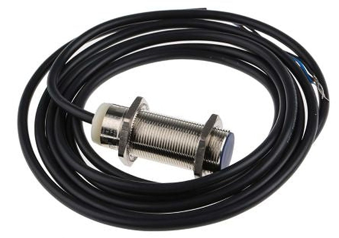 Telemecanique Sensors XS118BLPAL2 Threaded Barrel Inductive Proximity Sensor, M18 x 1 PNP XS 24V 5 mm 24 V dc 200mA