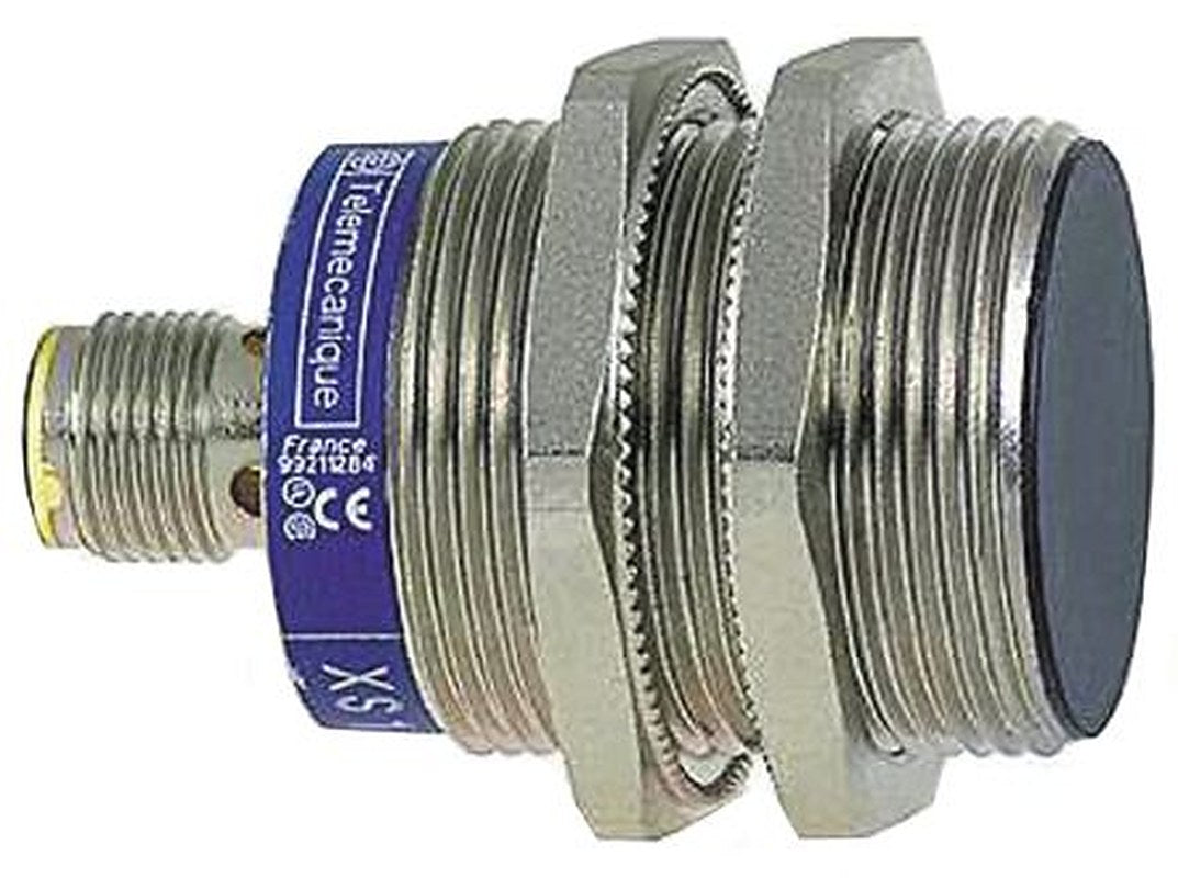 Telemecanique Sensors XS1N30PB349D Threaded Barrel Inductive Proximity Sensor, M30 PNP General Purpose 24V 20 mm 24 V dc