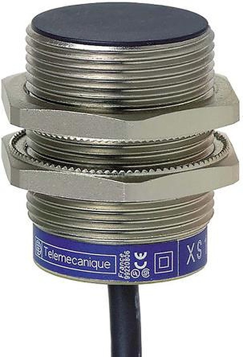 Telemecanique Sensors XS1N30PC410TF Threaded Barrel Inductive Proximity Sensor, M30 PNP General Purpose 24 V 200mA
