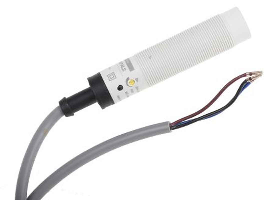 Telemecanique Sensors XT218A1PAL2 Threaded Barrel Capacitive Proximity Sensor XT 8 mm, M18 PNP 200mA 30V dc 38 V dc