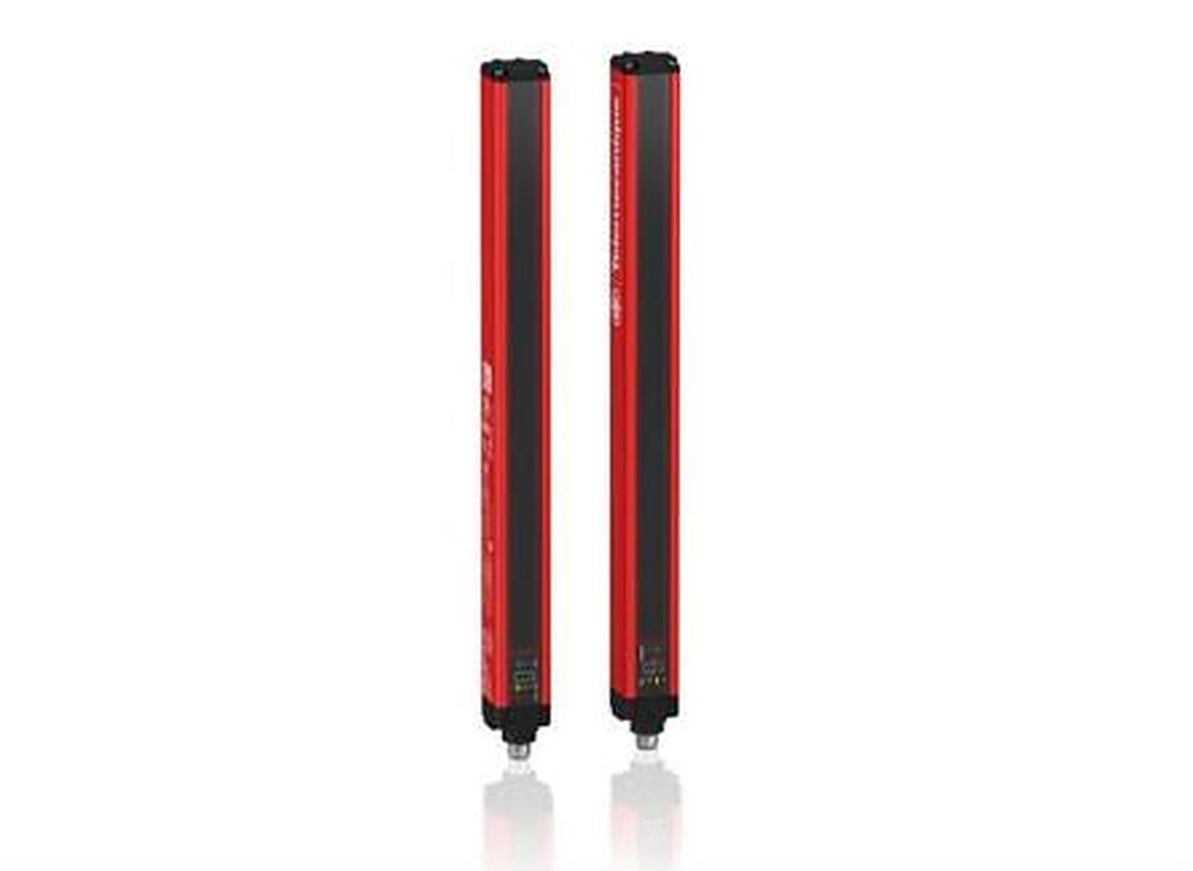 Telemecanique Sensors XUSL4M Series Light Curtain Receiver, 46 Beam(s), 40 mm Resolution