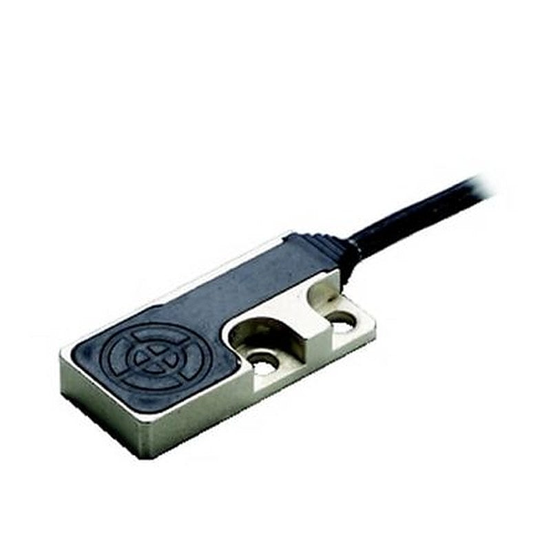 Omron ZX-EV04T Flat Inductive Proximity Sensor NPN, PNP ZX-E 24V 4 mm 24 V dc