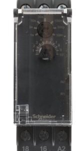 F8968698 01.jpg